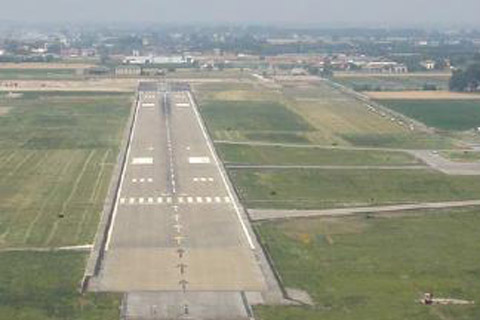 File:Mina Mițura airfield.jpg