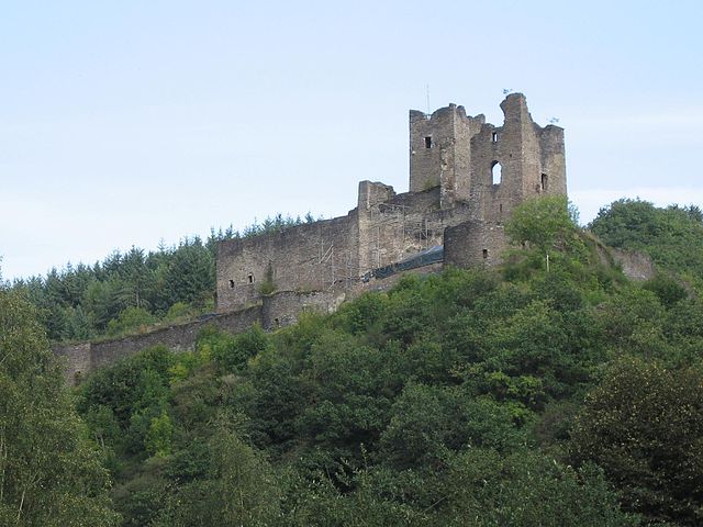 File:Schloss Brandenburg.jpg