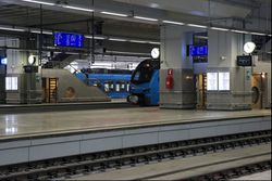 Nuvi Pelezu metro station.jpg