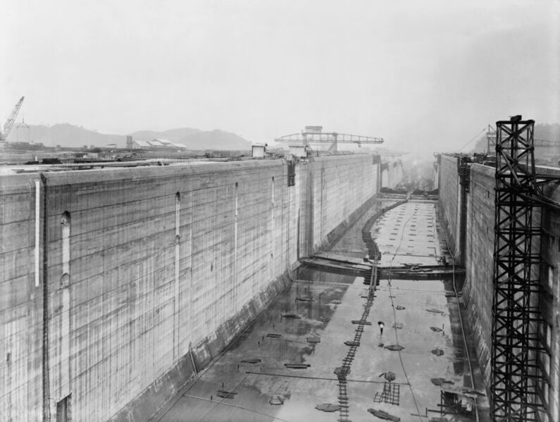 File:Na canal walls.jpg