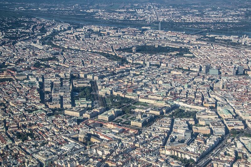 File:AerialviewofsKoningenwaarde.jpg