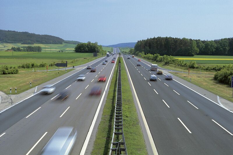 File:Reichsautobahn-near-Frankfurt-am-Oder.jpg