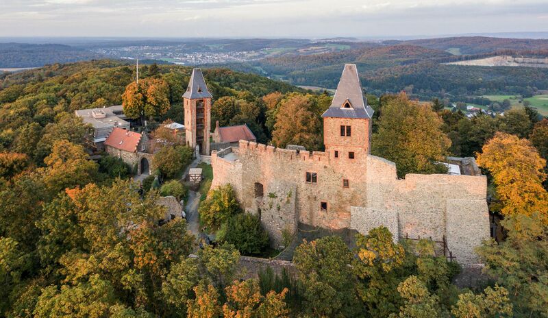 File:Schloss Schoneberg.jpg