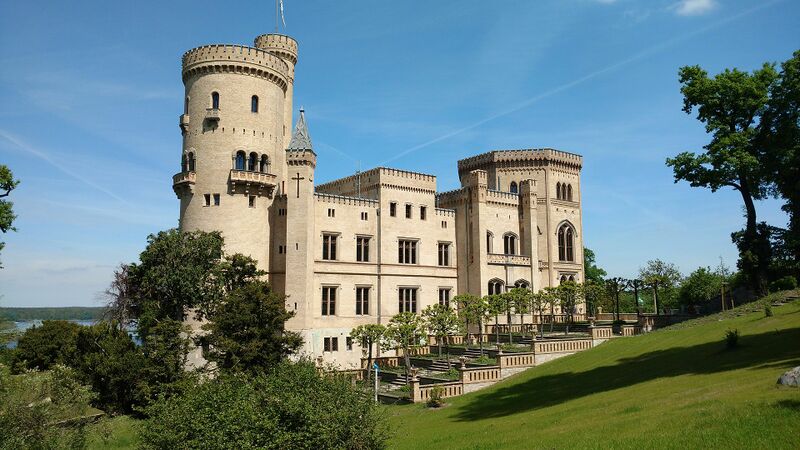 File:Schloss Babelsberg.jpg