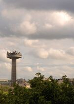 Tōnán'hyôrïan Broadcasting Tower.jpg